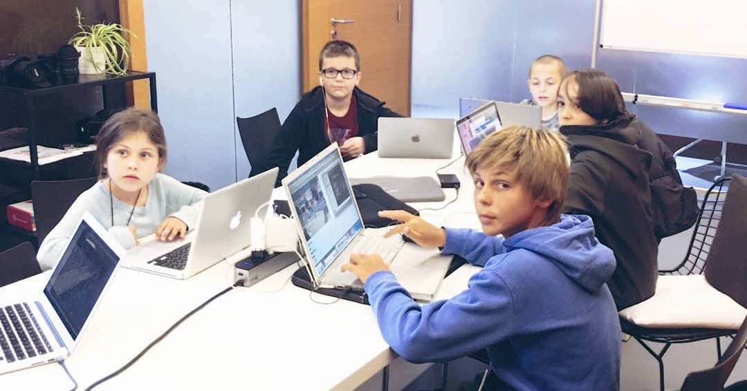 Programming coding camp for kids in Barcelona Code School